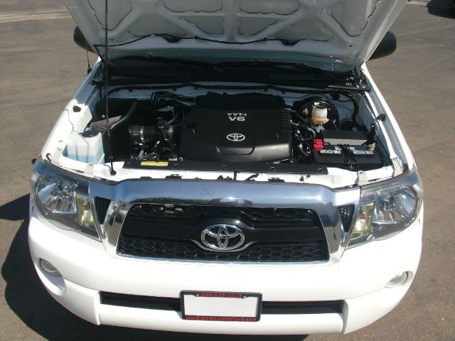 Toyota Tacoma 2011 photo 4