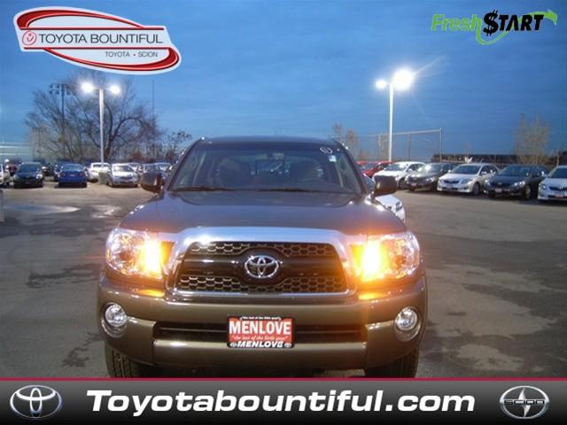 Toyota Tacoma C300 Sport Pickup