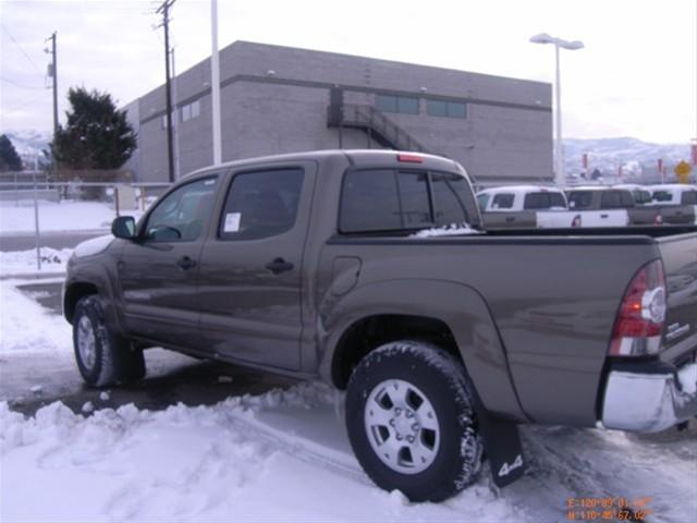 Toyota Tacoma 2011 photo 4
