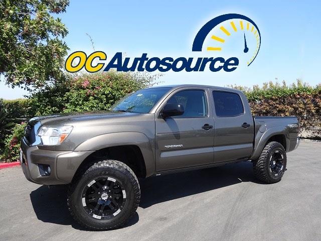 Toyota Tacoma 2012 photo 2
