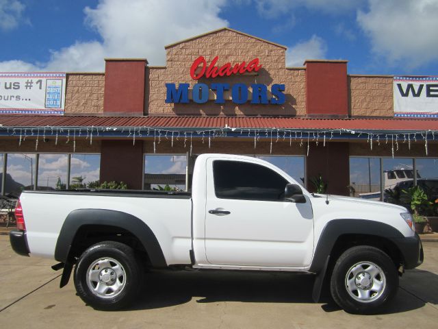 Toyota Tacoma 2012 photo 2