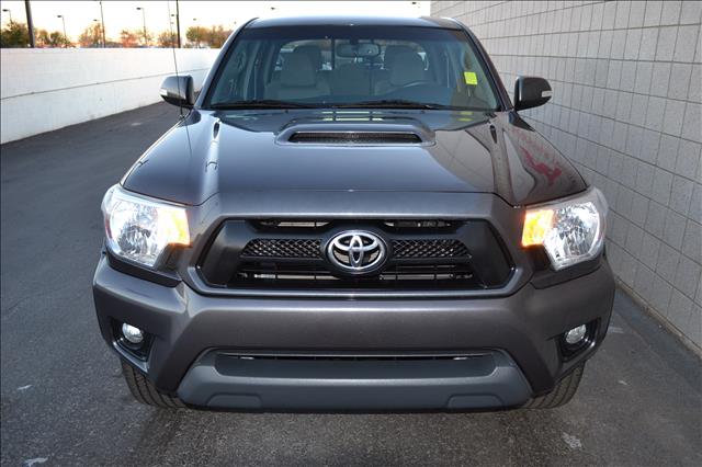 Toyota Tacoma 2012 photo 3