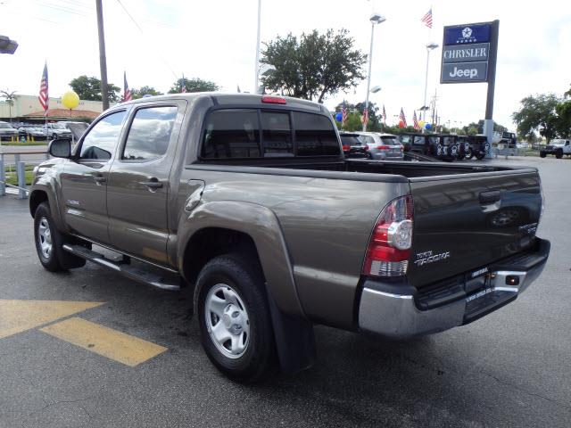 Toyota Tacoma 2012 photo 1