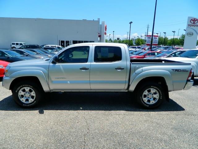 Toyota Tacoma 2013 photo 1