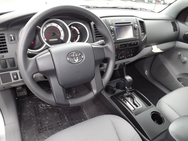 Toyota Tacoma 2013 photo 1