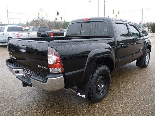 Toyota Tacoma 2013 photo 2