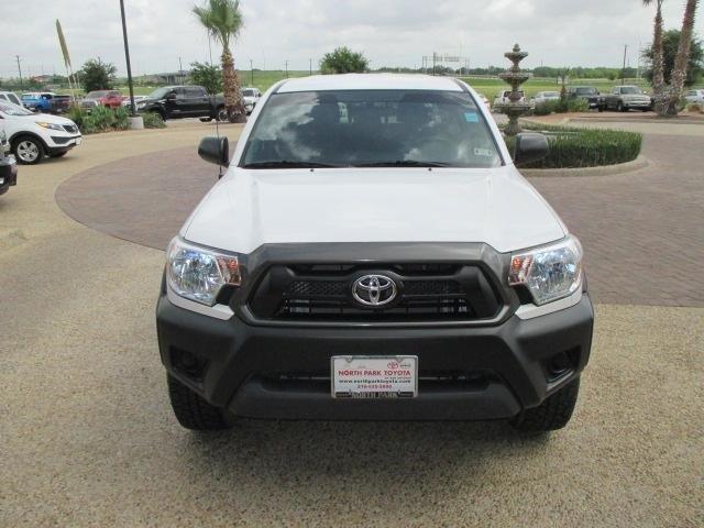 Toyota Tacoma 2013 photo 2