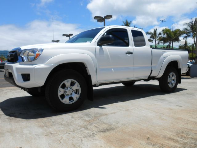 Toyota Tacoma 2013 photo 1