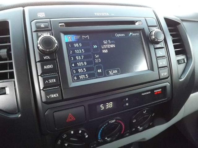 Toyota Tacoma 2013 photo 1