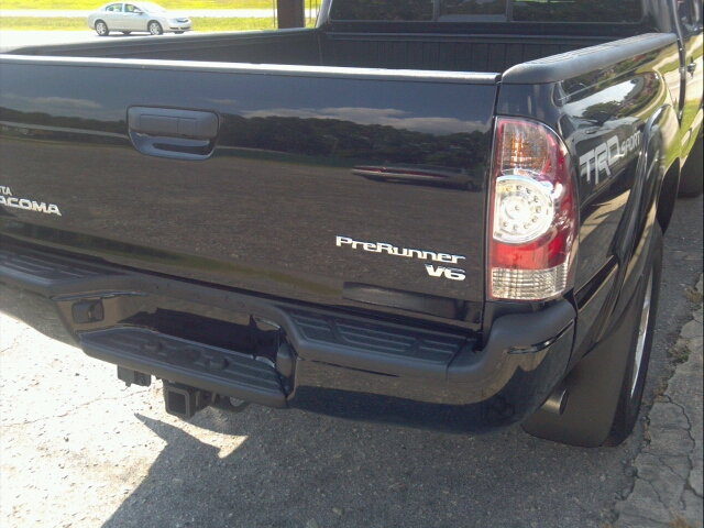 Toyota Tacoma 2014 photo 3