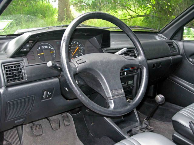 Toyota Tercel 1990 photo 1