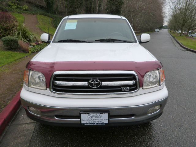 Toyota Tundra 2000 photo 2