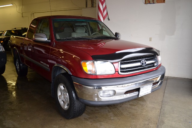 Toyota Tundra 2000 photo 3