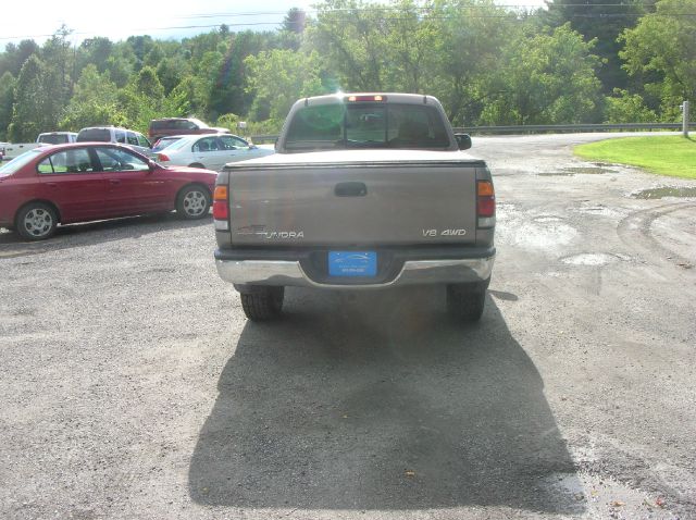 Toyota Tundra 2000 photo 2