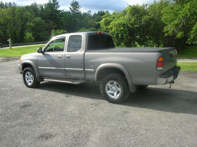 Toyota Tundra 2000 photo 3