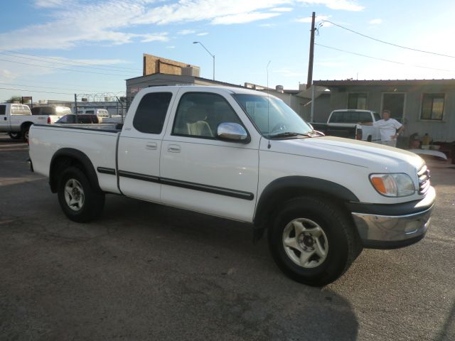 Toyota Tundra 2000 photo 1