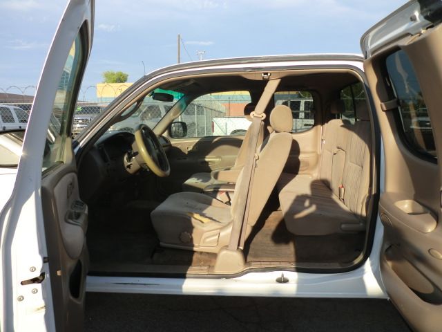 Toyota Tundra 2000 photo 2