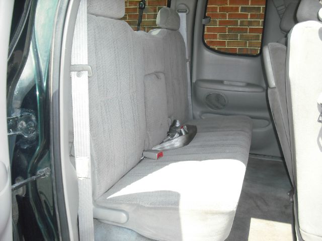 Toyota Tundra 2000 photo 1