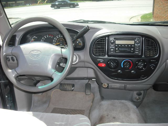 Toyota Tundra 2000 photo 15