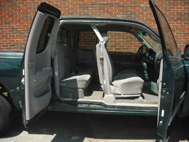 Toyota Tundra 2000 photo 9