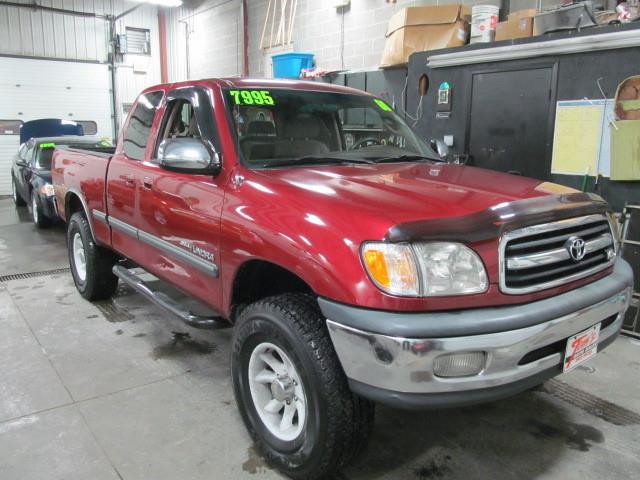 Toyota Tundra 2000 photo 2