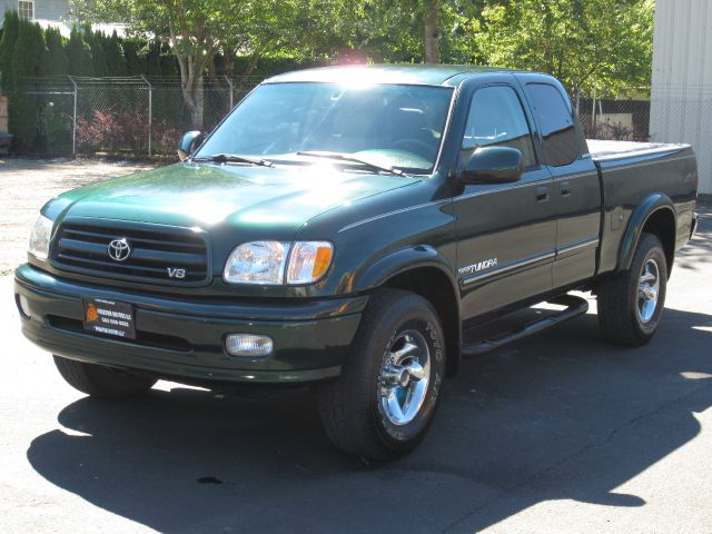 Toyota Tundra W8 4motion AUTO Pickup Truck