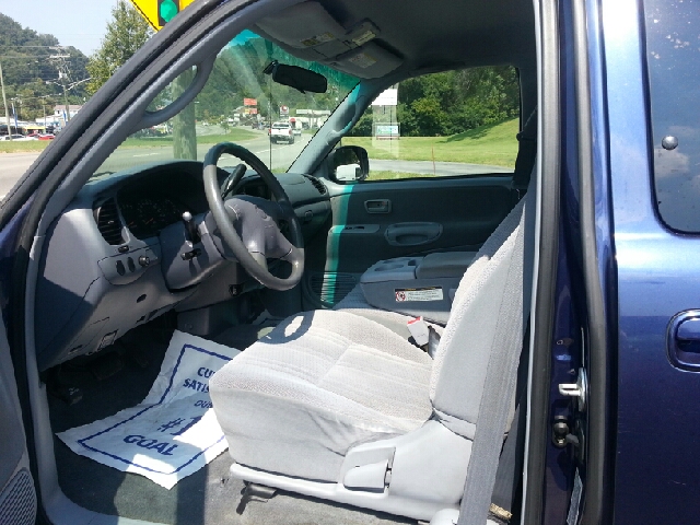 Toyota Tundra 2001 photo 1