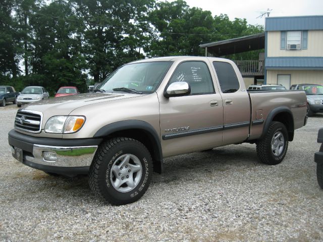 Toyota Tundra 2001 photo 2