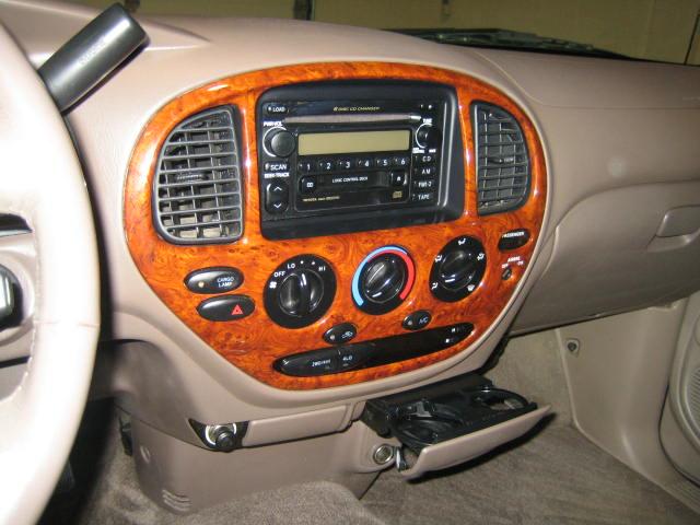 Toyota Tundra 2001 photo 2