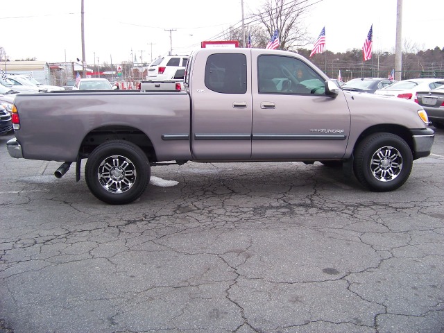 Toyota Tundra 2001 photo 1