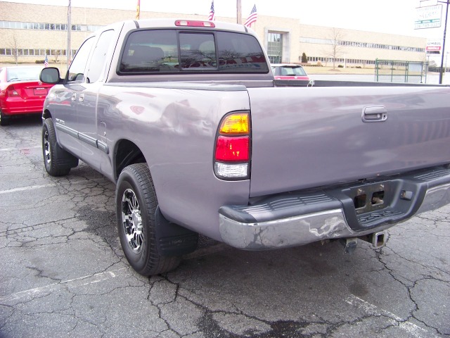 Toyota Tundra 2001 photo 2