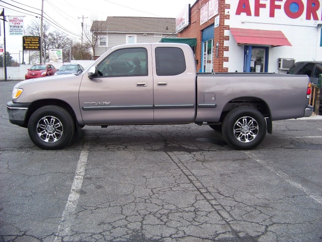 Toyota Tundra 2001 photo 3