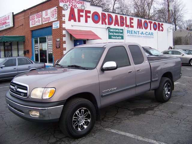 Toyota Tundra 2001 photo 4