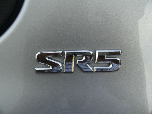 Toyota Tundra 2002 photo 2