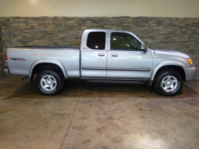 Toyota Tundra 2003 photo 3