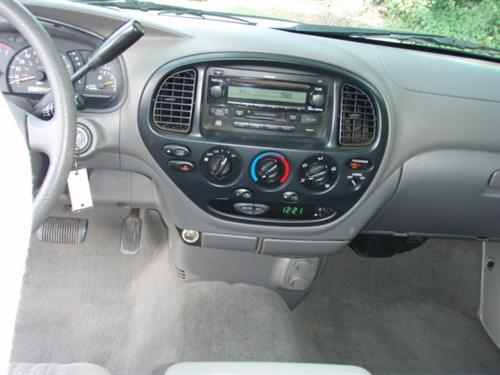 Toyota Tundra 2003 photo 1