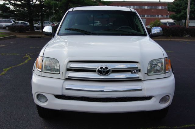 Toyota Tundra 2003 photo 2