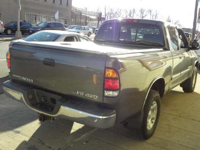 Toyota Tundra 2003 photo 3