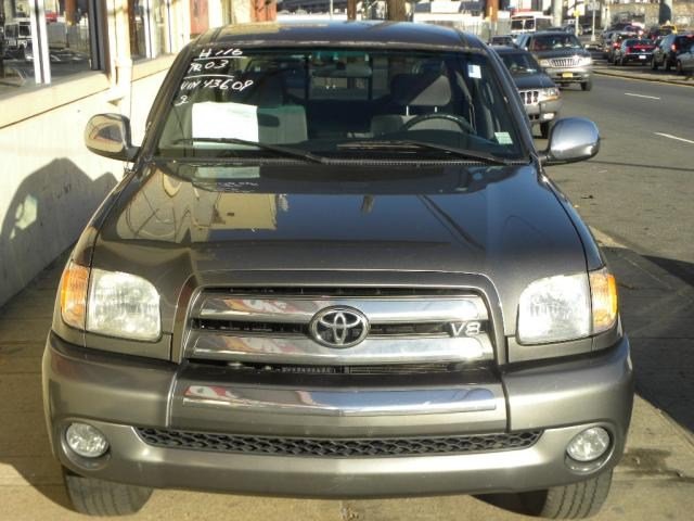 Toyota Tundra 2003 photo 1