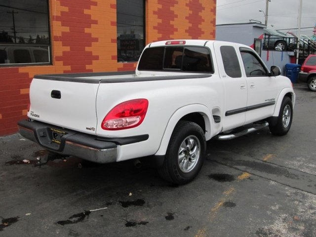 Toyota Tundra 2003 photo 2