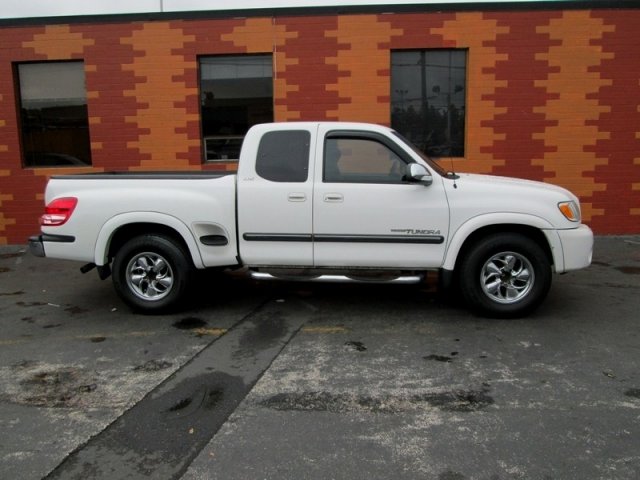 Toyota Tundra 2003 photo 1