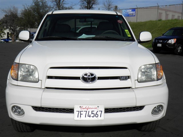 Toyota Tundra 2003 photo 1