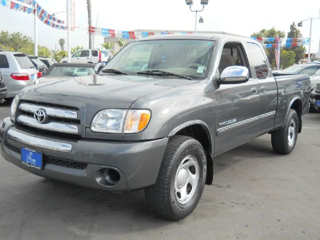 Toyota Tundra 2003 photo 2