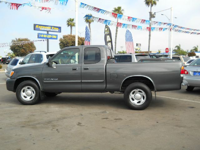 Toyota Tundra 2003 photo 3
