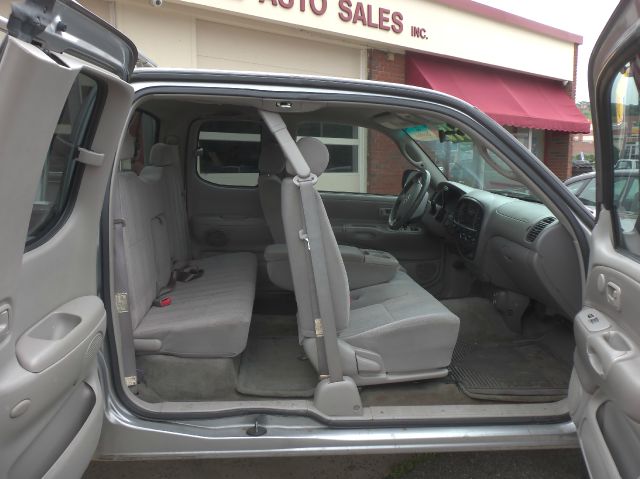 Toyota Tundra 2003 photo 3
