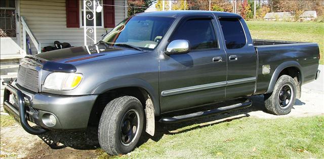 Toyota Tundra 2003 photo 1