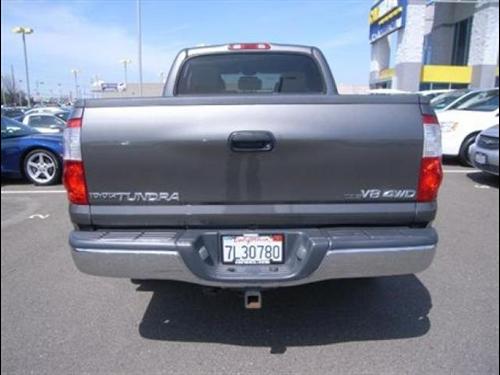 Toyota Tundra 2004 photo 4