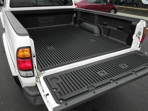 Toyota Tundra 2004 photo 1