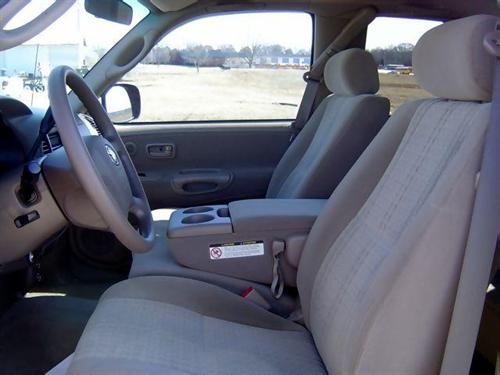 Toyota Tundra 2004 photo 3