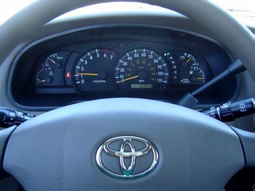 Toyota Tundra 2004 photo 4